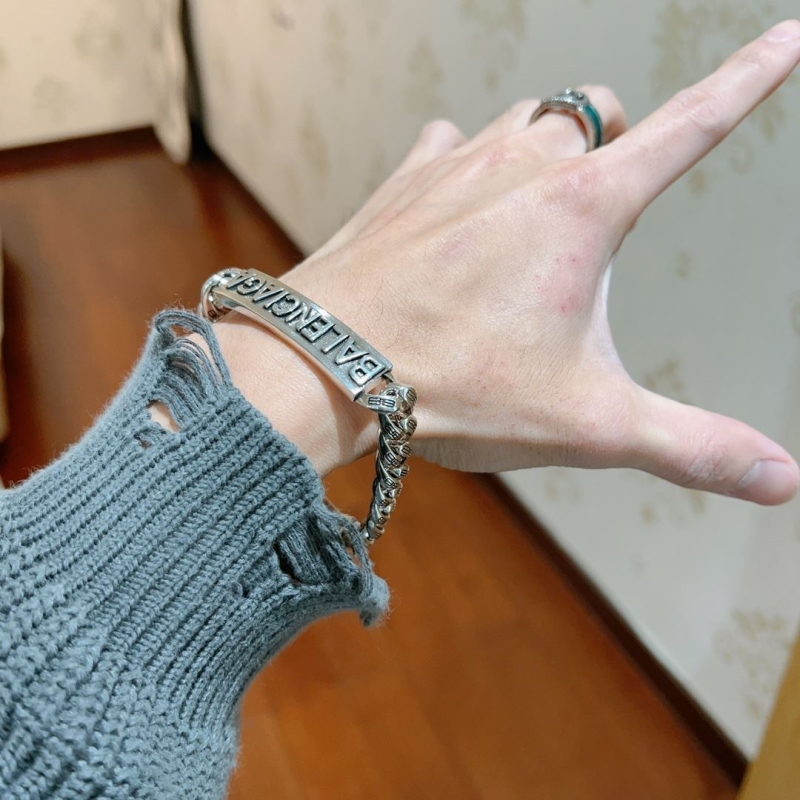 Ba1en*iaga bracelets